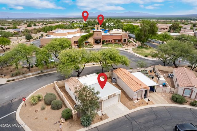 1319 W Vuelta Las Campanas, Sahuarita, AZ 85629