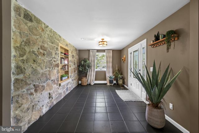 1404 ROUTE 57, Port Murray, NJ 07865