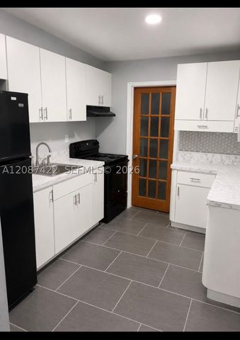 1810 Rutland St, Opa Locka, FL 33054