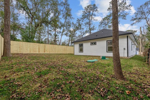 15090 Austin Road, Willis, TX 77378