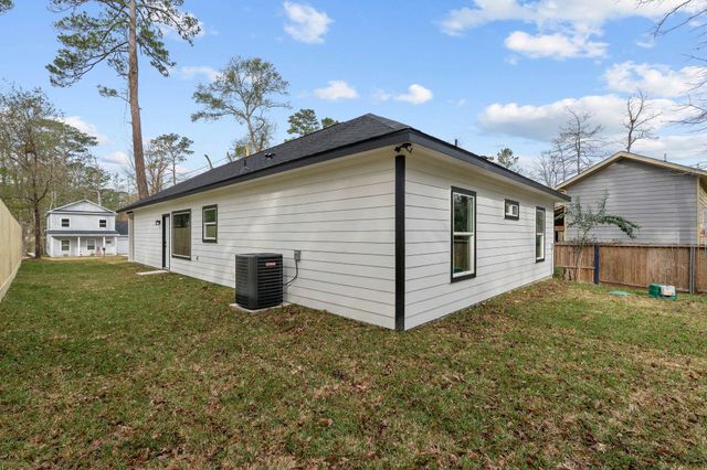 15090 Austin Road, Willis, TX 77378