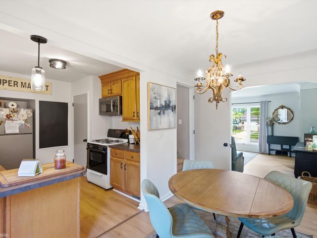 17802 Homer Street, Roseville, MI 48066