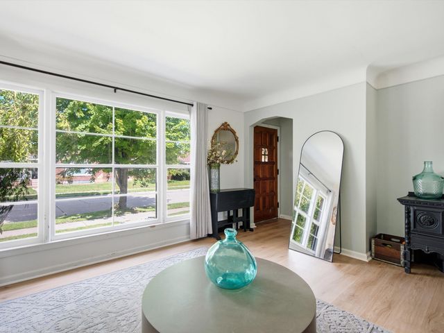 17802 Homer Street, Roseville, MI 48066