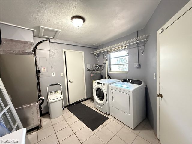 1354 Stadler DR, Fort Myers, FL 33901