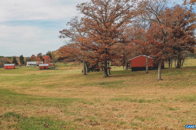 3785 ROLLING RD S, Scottsville, VA 24590