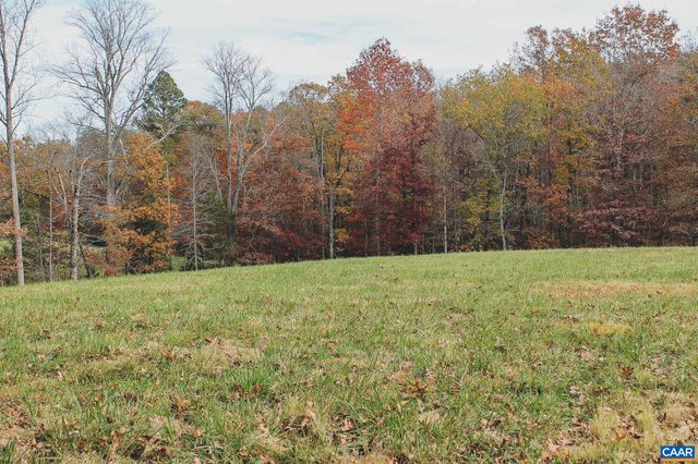 3785 ROLLING RD S, Scottsville, VA 24590