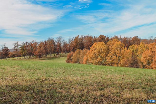 3785 ROLLING RD S, Scottsville, VA 24590