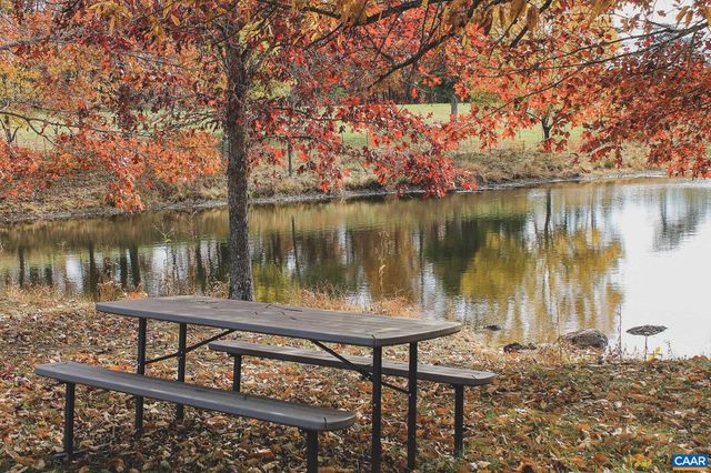 3785 ROLLING RD S, Scottsville, VA 24590