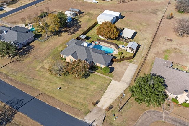 517 Hiwasee Road, Waxahachie, TX 75165