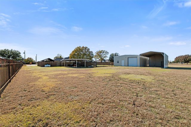 517 Hiwasee Road, Waxahachie, TX 75165