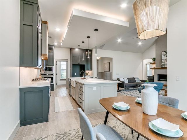 2441 Hawks Haven Drive, Guthrie, OK 73044