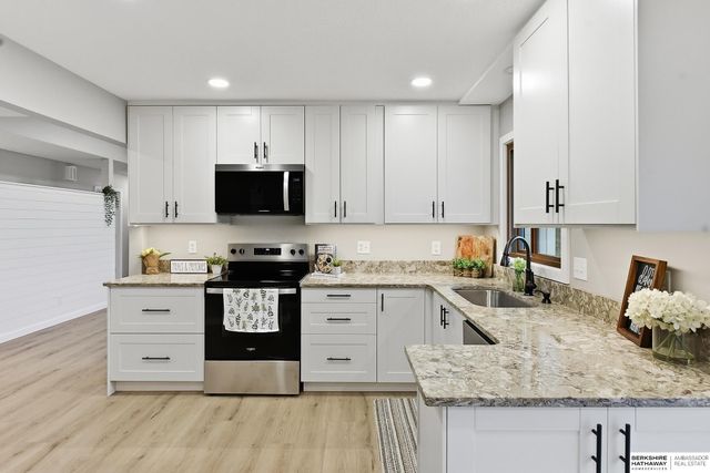 2009 Lloyd Street, Bellevue, NE 68005
