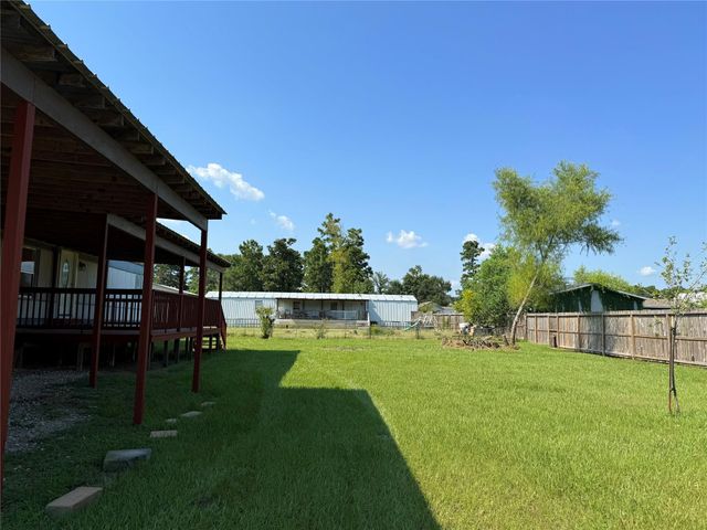 16325 Hunters Greens Road, Conroe, TX 77303