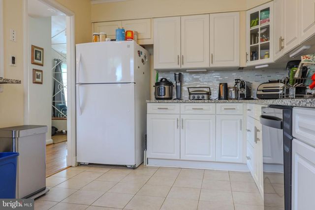 9200 CHANUTE DR, Bethesda, MD 20814