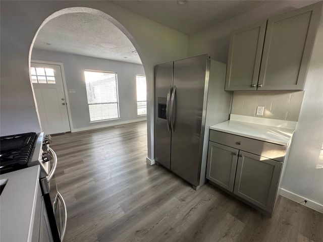 4412 Gillis ST A, Austin, TX 78745