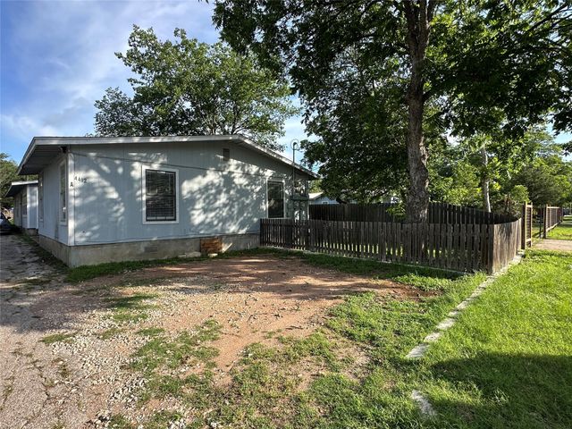 4412 Gillis ST A, Austin, TX 78745