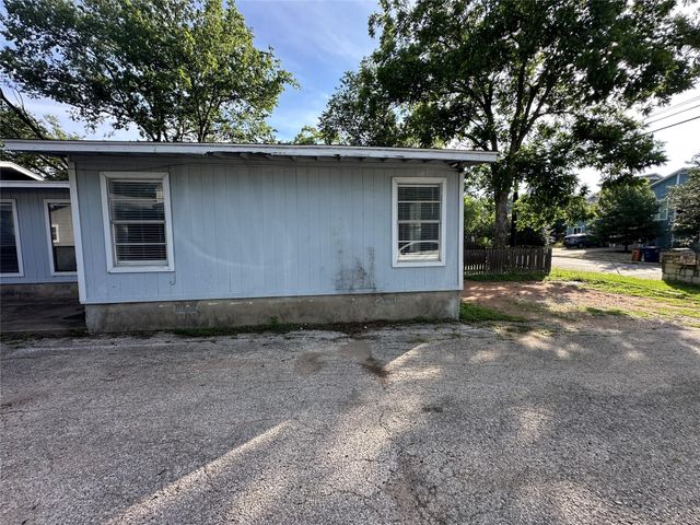 4412 Gillis ST A, Austin, TX 78745