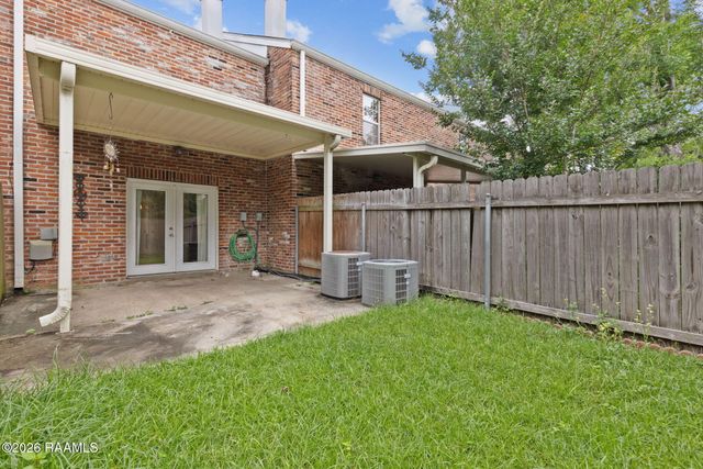 451 Rena Drive, Lafayette, LA 70503