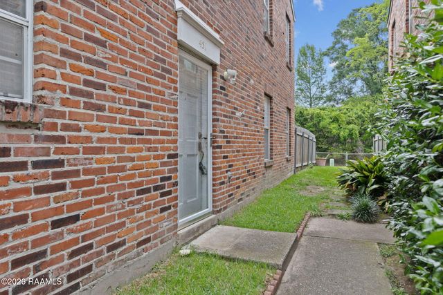 451 Rena Drive, Lafayette, LA 70503