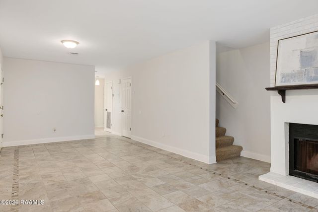 451 Rena Drive, Lafayette, LA 70503