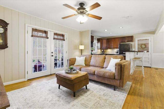 2349 Engineers SE Drive, Marietta, GA 30067