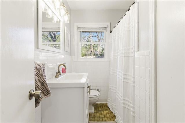 2349 Engineers SE Drive, Marietta, GA 30067