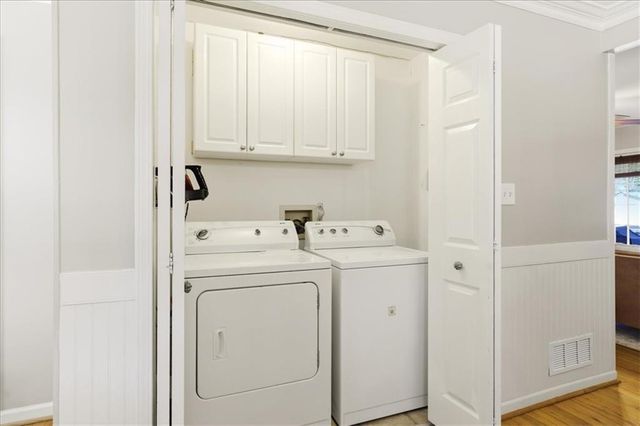 2349 Engineers SE Drive, Marietta, GA 30067