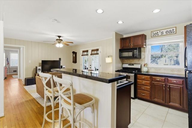 2349 Engineers SE Drive, Marietta, GA 30067