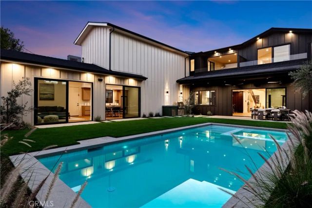 4018 Coldwater Canyon Avenue, Studio City, CA 91604