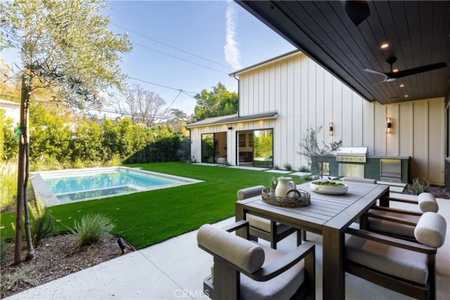 4018 Coldwater Canyon Avenue, Studio City, CA 91604