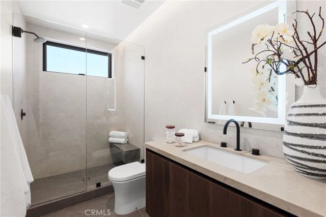 4018 Coldwater Canyon Avenue, Studio City, CA 91604