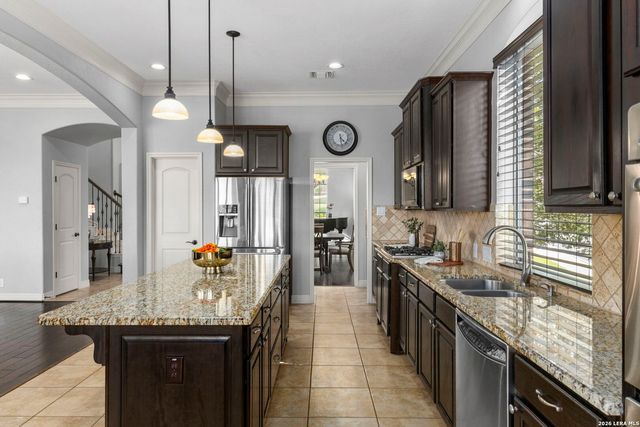 7719 STONEWALL HL, San Antonio, TX 78256