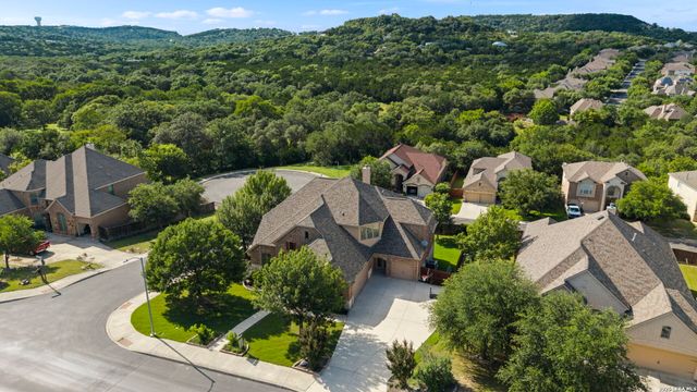 7719 STONEWALL HL, San Antonio, TX 78256