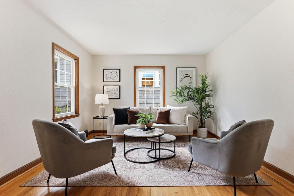 1873 Hawthorne Avenue E, Saint Paul, MN 55119 — photo 3
