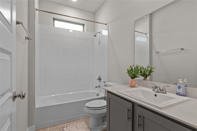 576 Silver Springs Lane, Lavon, TX 75166