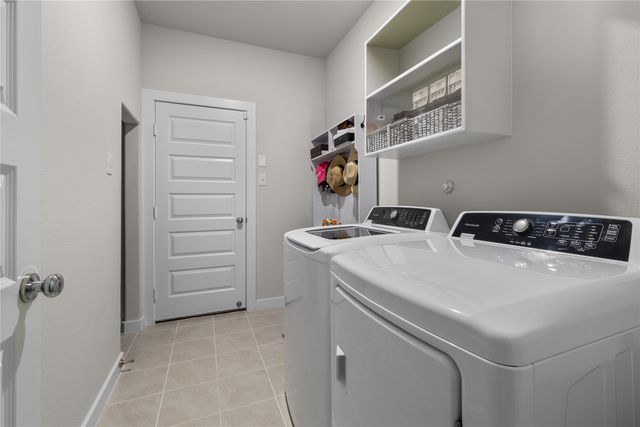 576 Silver Springs Lane, Lavon, TX 75166