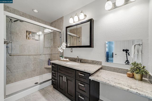 2415 Crestline Rd, Pleasanton, CA 94566