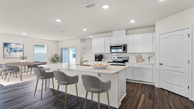 5526 STABLE MATE DRIVE, Apopka, FL 32712