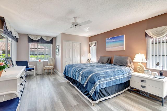 6100 Waldwick Circle, Delray Beach, FL 33484