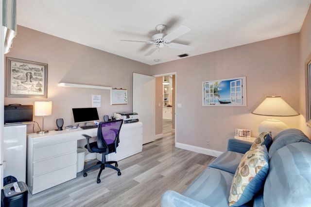 6100 Waldwick Circle, Delray Beach, FL 33484