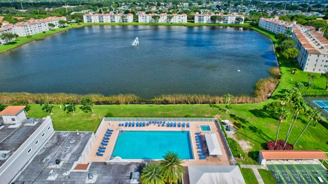 6100 Waldwick Circle, Delray Beach, FL 33484