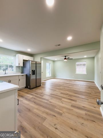 108 CRIMSON Circle, Thomasville, GA 31792