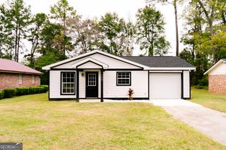 108 CRIMSON Circle, Thomasville, GA 31792