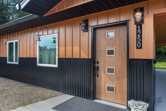 1250 PROSPECT DRIVE, Fairbanks, AK 99709