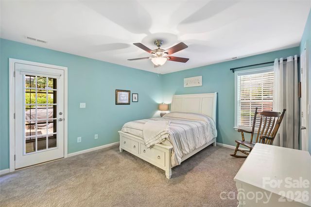 605 Silversmith Lane, Charlotte, NC 28270