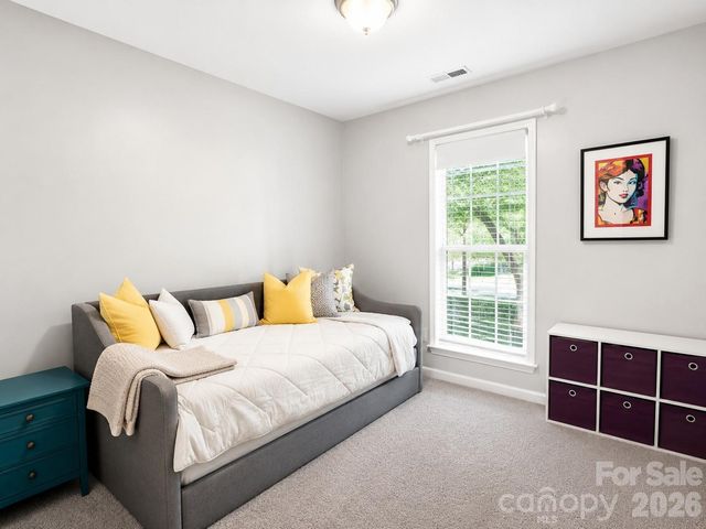605 Silversmith Lane, Charlotte, NC 28270