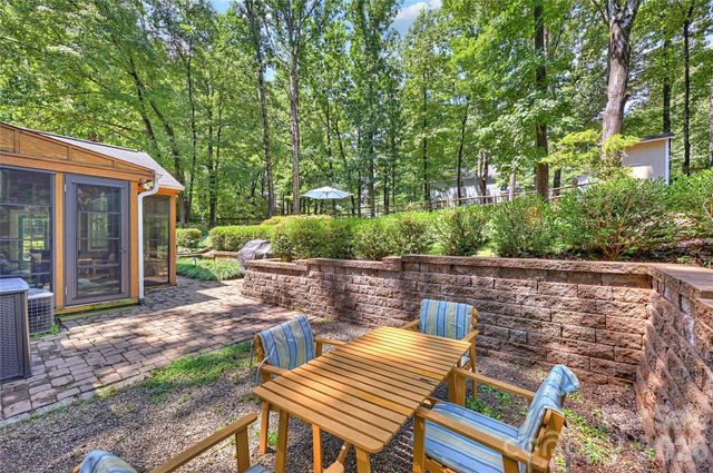 605 Silversmith Lane, Charlotte, NC 28270