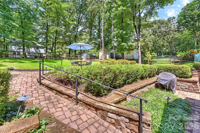 605 Silversmith Lane, Charlotte, NC 28270