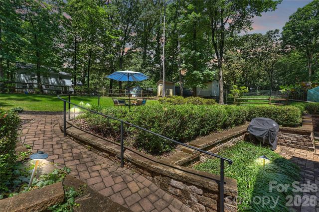 605 Silversmith Lane, Charlotte, NC 28270