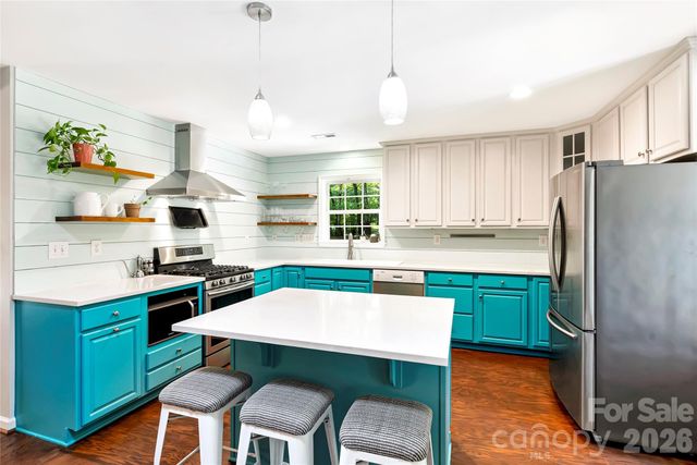 605 Silversmith Lane, Charlotte, NC 28270